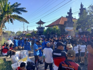 Sinergi TNI, Pemerintah Desa, dan Pelajar Wujudkan Gerokgak Bebas Sampah pada World Cleanup Day