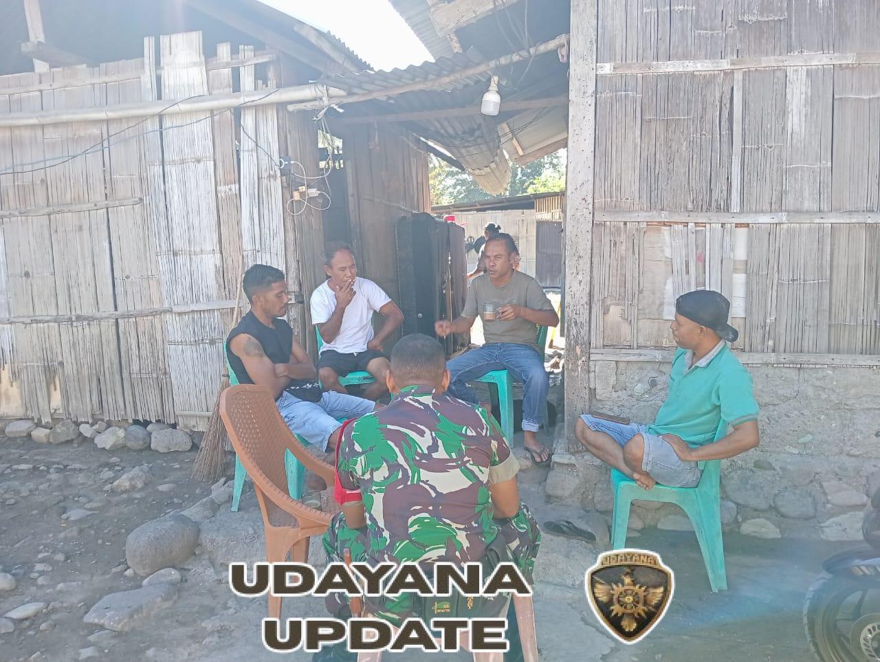 Babinsa Koramil 1602-04/Maurole Tingkatkan Keamanan dan Komsos di Desa Otogedu