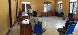 Komsos Babinsa Omesuri Dorong Kehidupan Bermasyarakat yang Harmonis