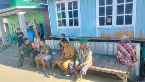 Wujudkan Lingkungan Aman, Babinsa Desa Mantar Imbau Warga Jaga Kamtibmas