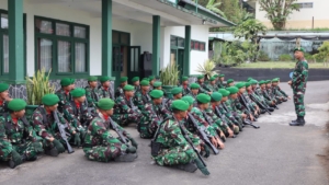 Letkol Inf. Imam Subekti Tekankan Disiplin dan Loyalitas Saat Jam Pimpinan Kodim 1625/Ngada