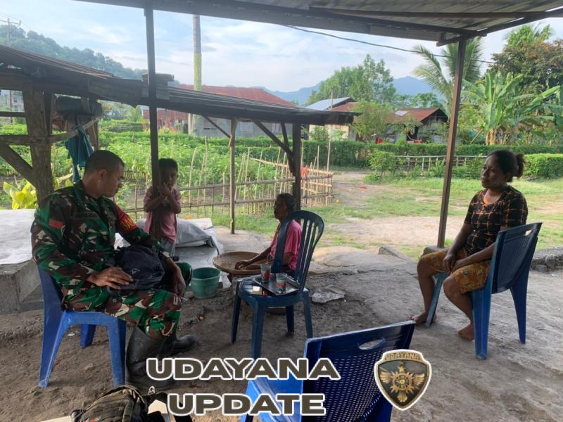 Babinsa Koramil 1602-03/Detusoko Intensifkan Monitoring Keamanan di Desa Ekolea