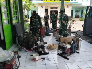 Tim Harpal Bengrah Paldam IX/Udayana Lakukan Pengecekan Alsintan di Kodim 1616/Gianyar