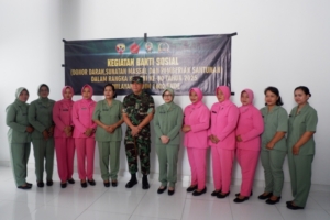 Peringati HUT ke-80 TNI, Dandim dan Ibu Ketua Persit Kodim 1602/Ende Sumbangkan Darah