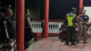 Wujudkan Keamanan Kondusif, Danramil dan Kapolsek Blahbatuh Turun Lapangan