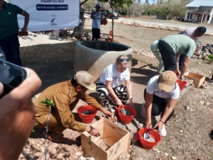 Warga Oelolot Sambut Pembangunan Sarana Air Bersih, Bupati Lakukan Dialog Terbuka