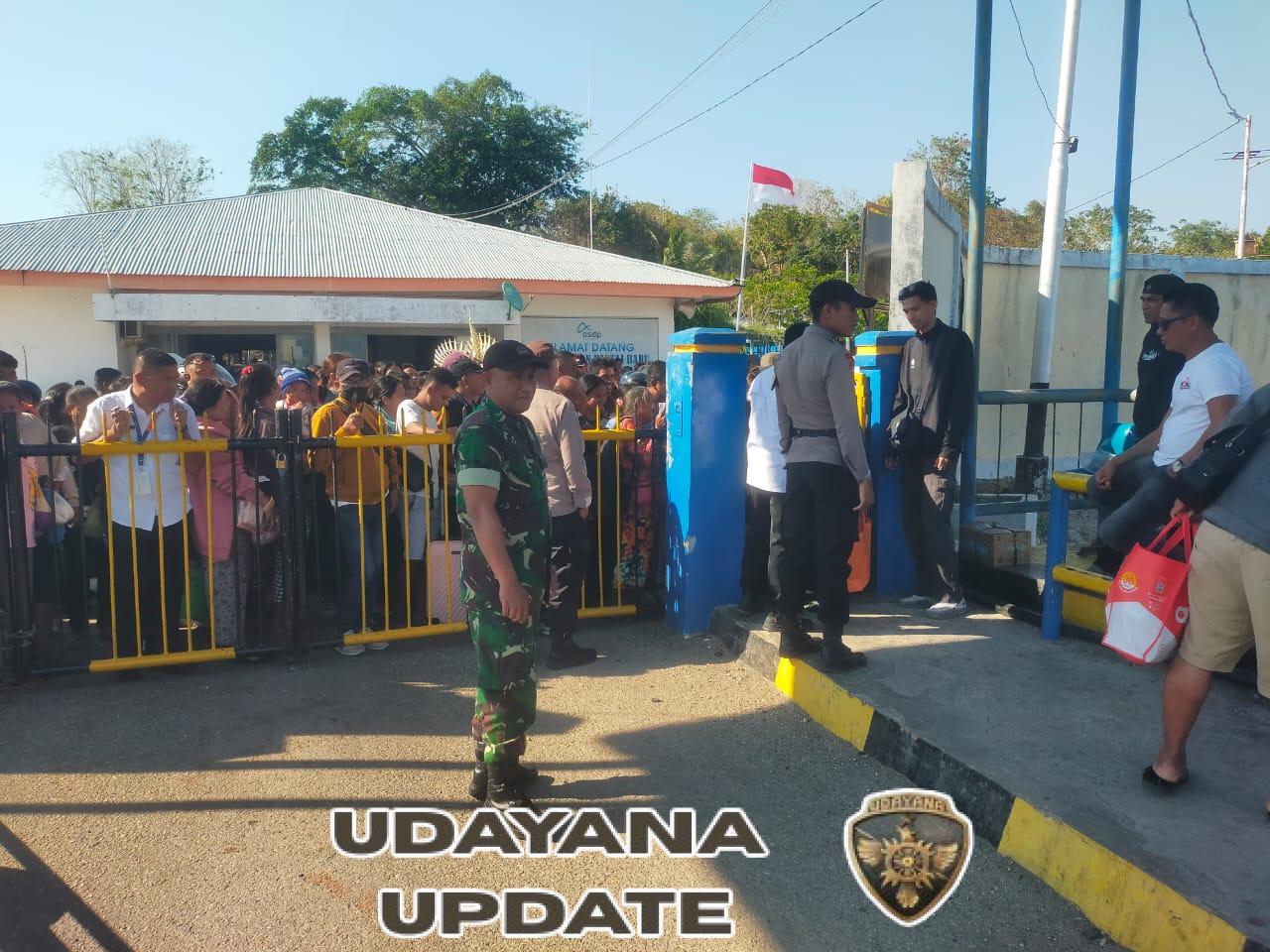 Dukung Keamanan Transportasi Laut, TNI Koramil 1627/02 Pantai Baru Amankan Pelabuhan Fery