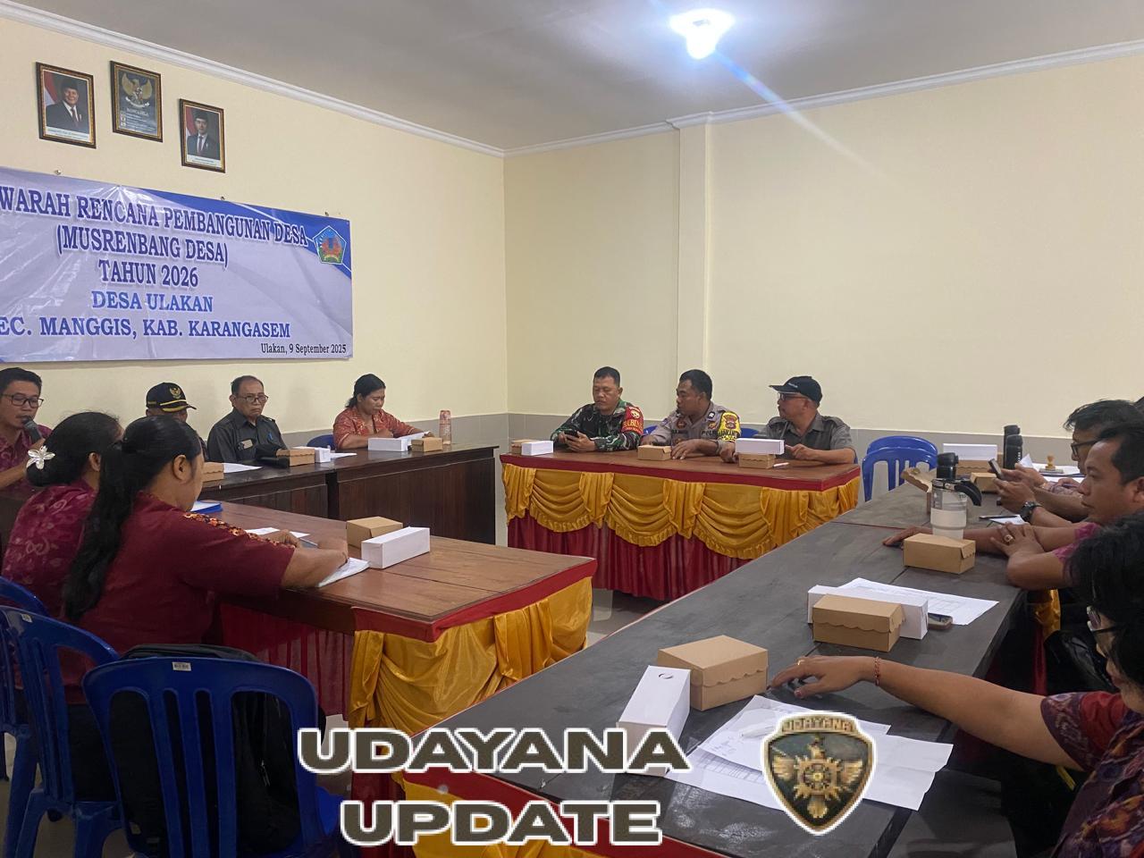 Babinsa Desa Ulakan hadiri rapat Musrenbangdes, wujud dukung pembangunan demi kemajuan Desa.