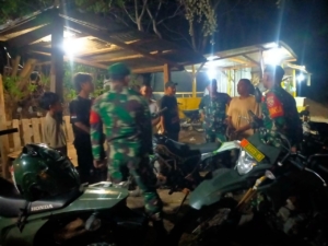 ‎Sertu Usman Ajak Tokoh Masyarakat dan Pemuda Padak Guar Bersatu Jaga Keamanan