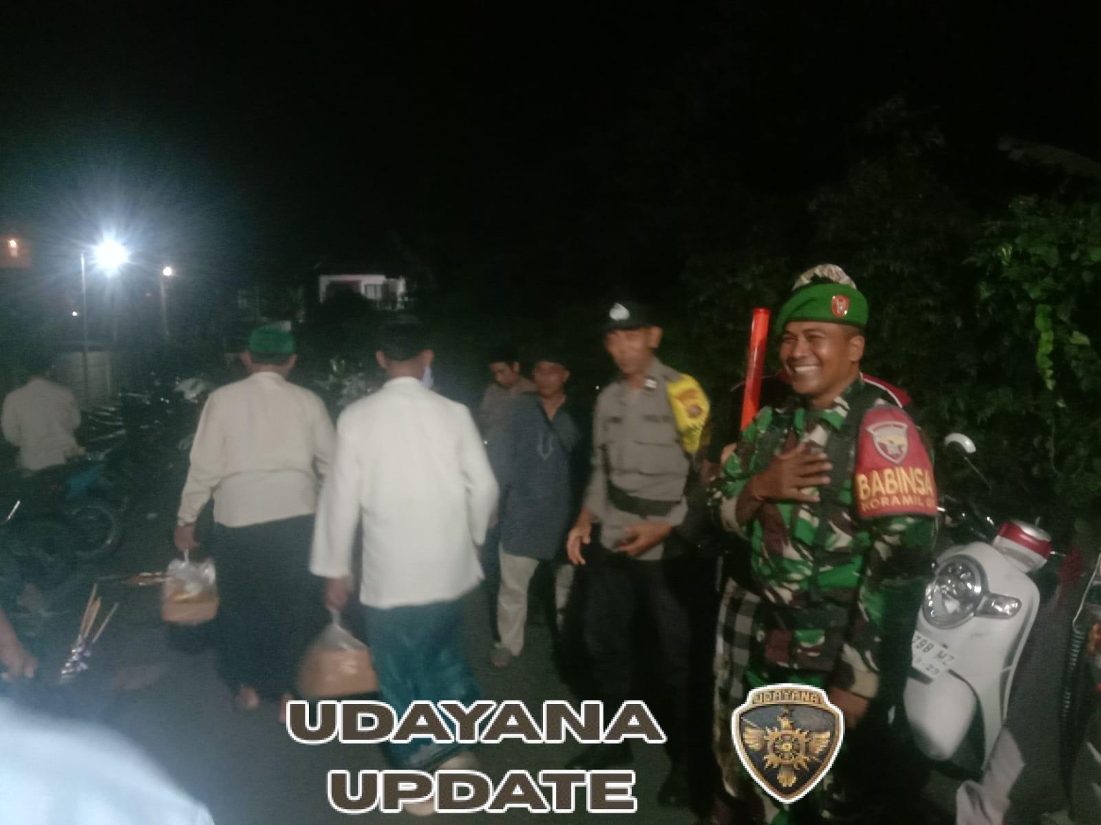 Kawal Pengajian Maulud Nabi Muhammad SAW 1447 Hijriah Di wilayah Binaan, Sertu Wayan Darwa Bersinergi Bersama Bhabinkamtibas Dan Pecalang