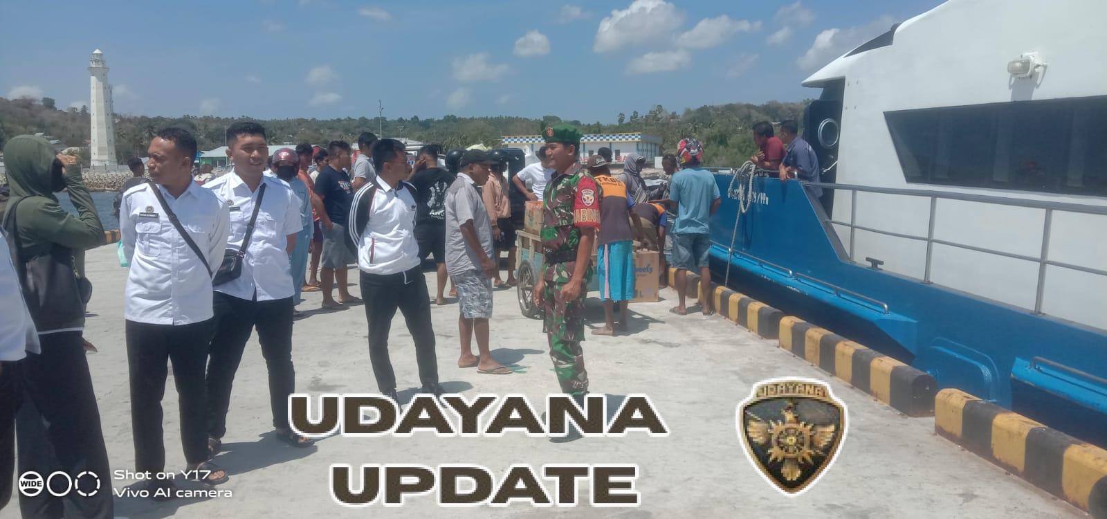 Babinsa Laksanakan Monitoring Transportasi Laut di Dermaga Ba’a