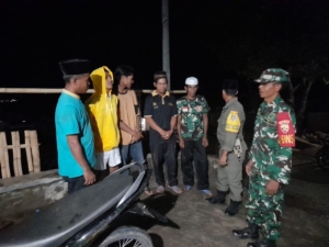 Desa Kala Aman dan Kondusif Usai Patroli Bersama Babinsa dan Tokoh Masyarakat