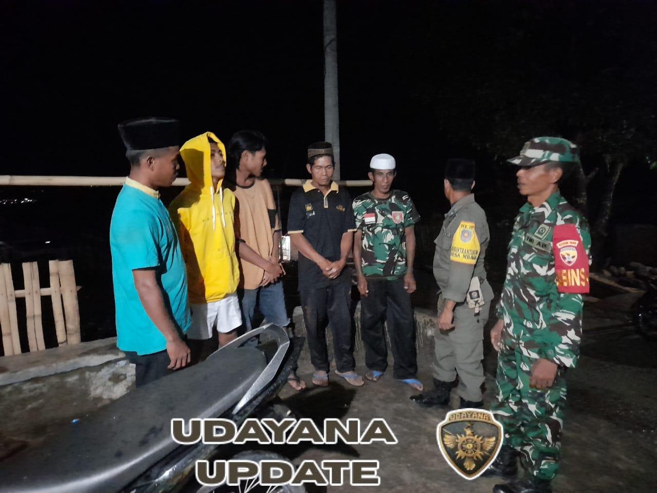 Desa Kala Aman dan Kondusif Usai Patroli Bersama Babinsa dan Tokoh Masyarakat