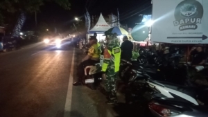 Pasar Malam Pemaron Aman dan Kondusif Berkat Patroli Gabungan Tiga Pilar