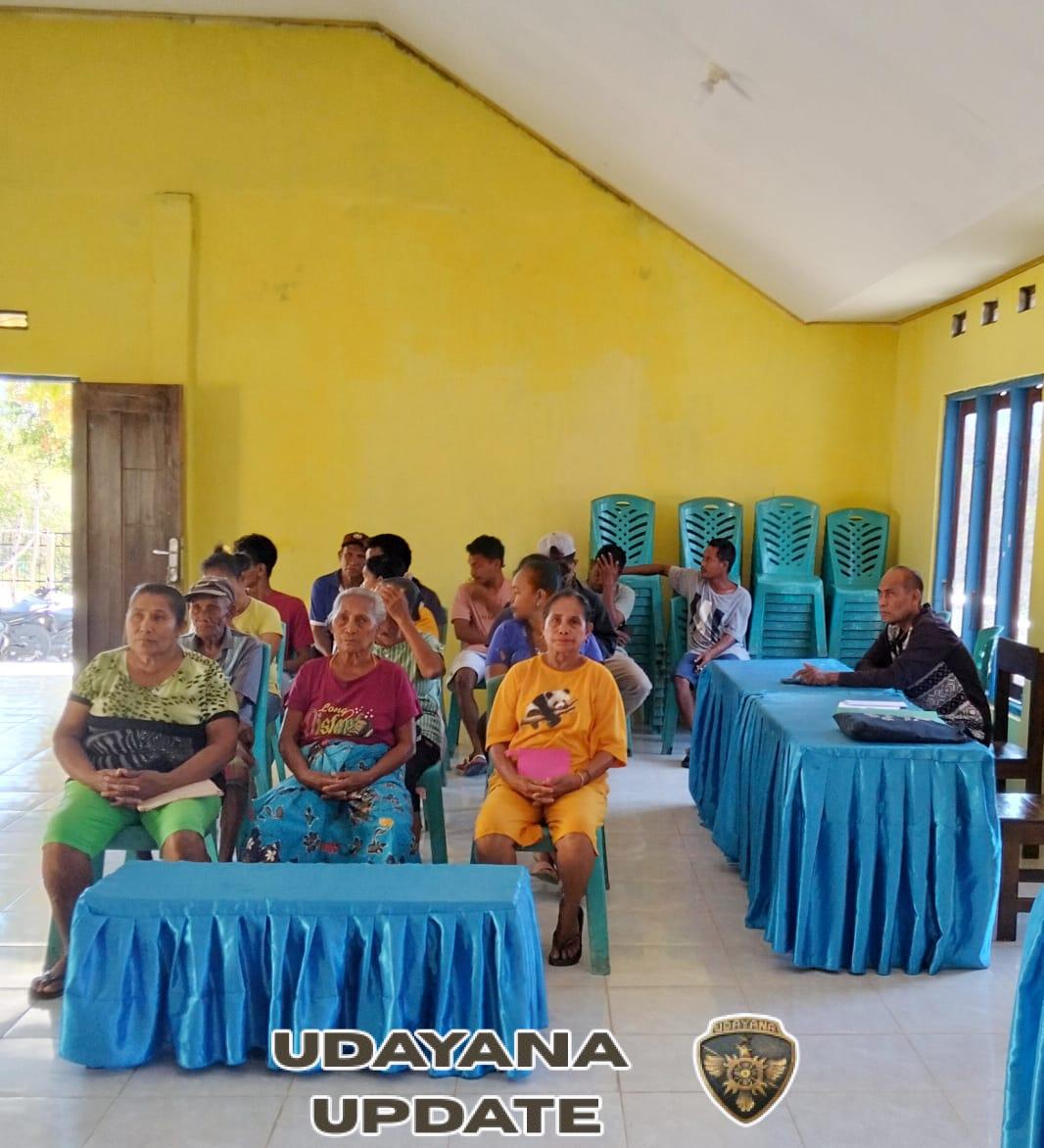 Babinsa Himbau Warga Tidak Salahgunakan Dana BLT di Desa Ofalangga