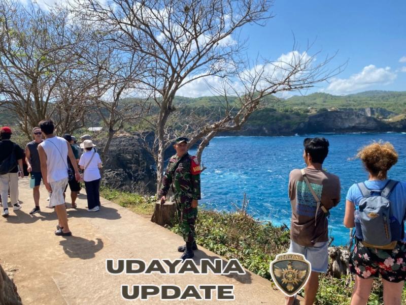 Danramil Nusa Penida Utus Babinsa Bunga Mekar Gelar Patroli Obyek Wisata Angel Bilabong dan Broken Beach