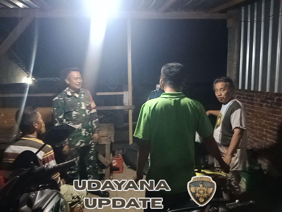 Babinsa Rasabou Gelar Patroli Malam Bersama Warga