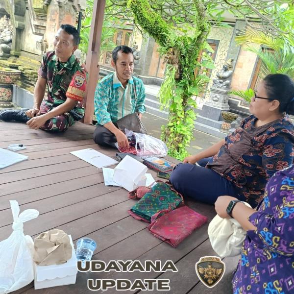 Sertu I Made Sukajaya Ajak Warga Aktif Berikan Informasi Kegiatan Desa