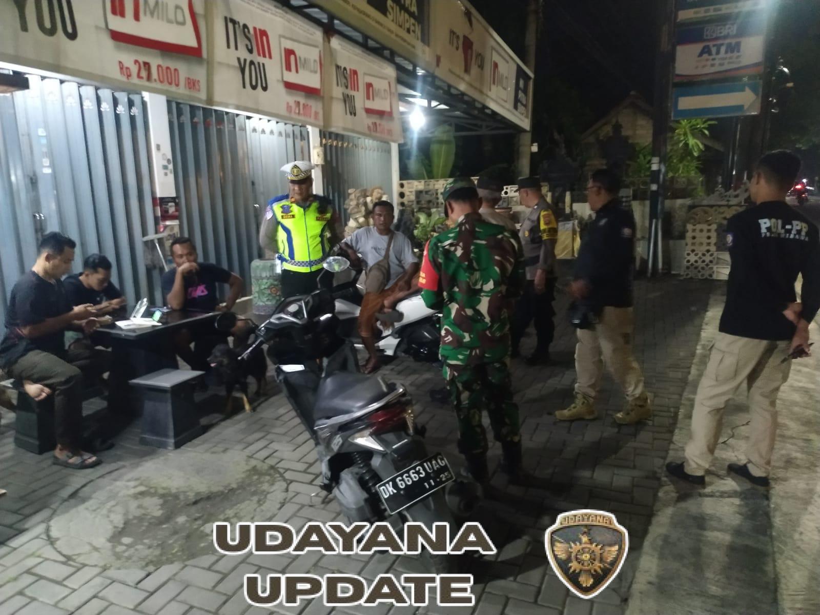 Patroli Malam Gabungan di Banjar, TNI-Polri dan Warga Bersinergi Jaga Kamtibmas