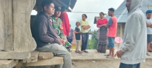 Babinsa Kodim 1602/Ende Aktif Jalin Komsos, Ajak Warga Nuanoka Waspada Cuaca Ekstrem