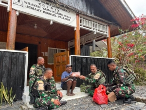Harmoni di Tanah Papua, Satgas Yonif 743/PSY Anjangsana Bersama Pendeta Kampung Yamo
