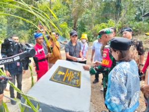 Jembatan Gantung Matakapore Diresmikan, Warga SBD Kini Lebih Mudah Beraktivitas