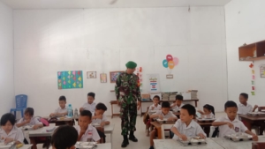 349 Siswa SD Kristen Kasih Agape Nikmati Program Makan Bergizi Gratis