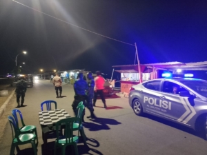 Koramil dan Polsek Poto Tano Gelar Patroli Gabungan Jaga Kondusifitas Wilayah