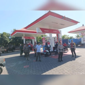 Patroli Gabungan Muspika Kecamatan Seririt Jaga Stabilitas Kamtibmas