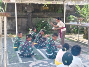 Doa Demi Keselamatan Dan Kedamaian, Umat Hindu Kodim Klungkung Sembahyang Bersama