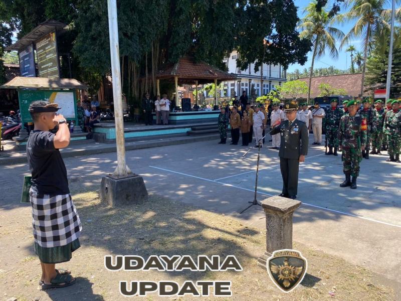 Upacara pemakaman militer alm. Serma purnawirawan I Nengah Djirna dipimpin Kasdim 1623/Karangasem.