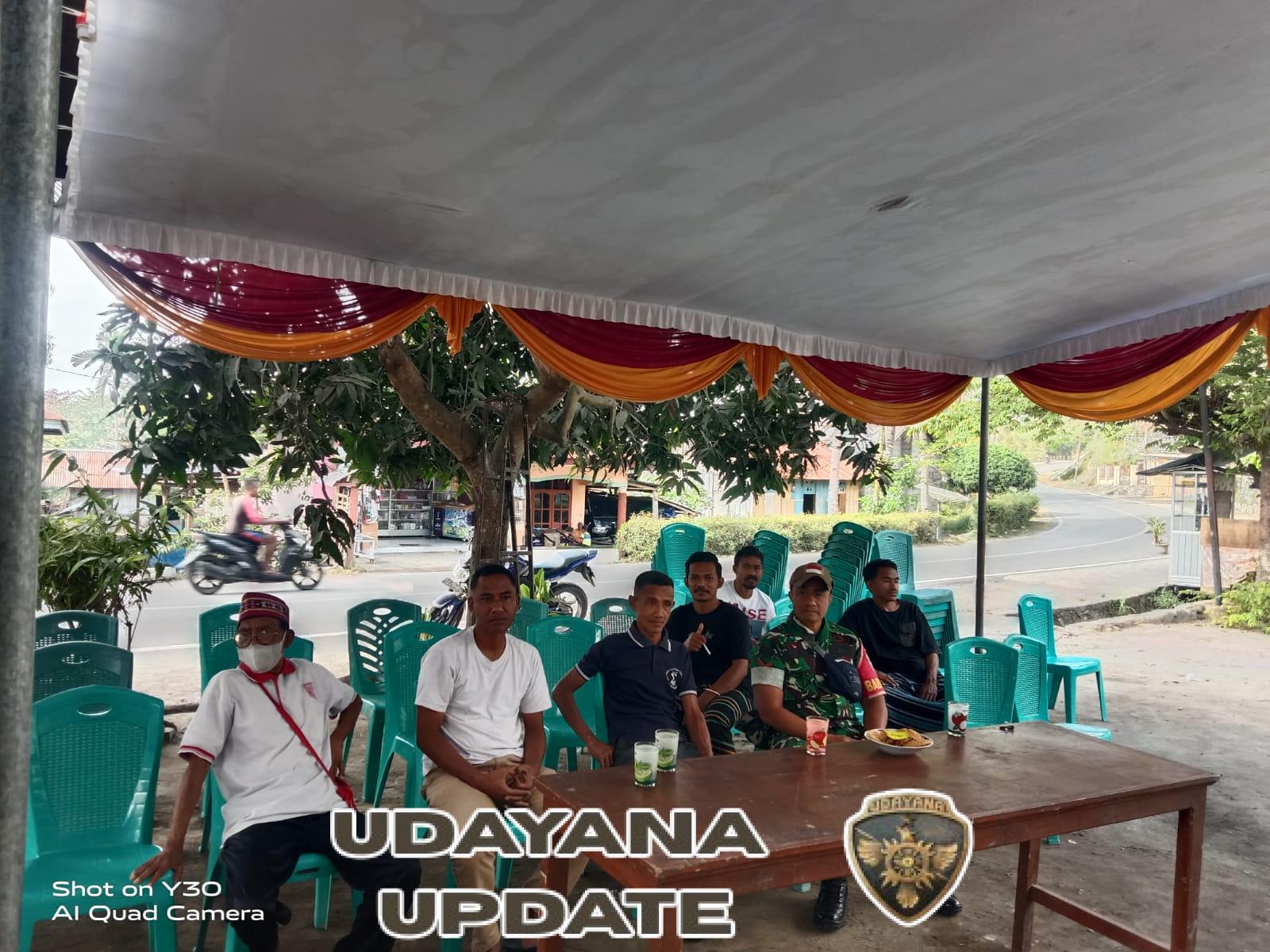 Babinsa Kopda Faisal Idrus Ajak Warga Waspada Kamtibmas dalam Kegiatan Komsos di Wilayah Binaan