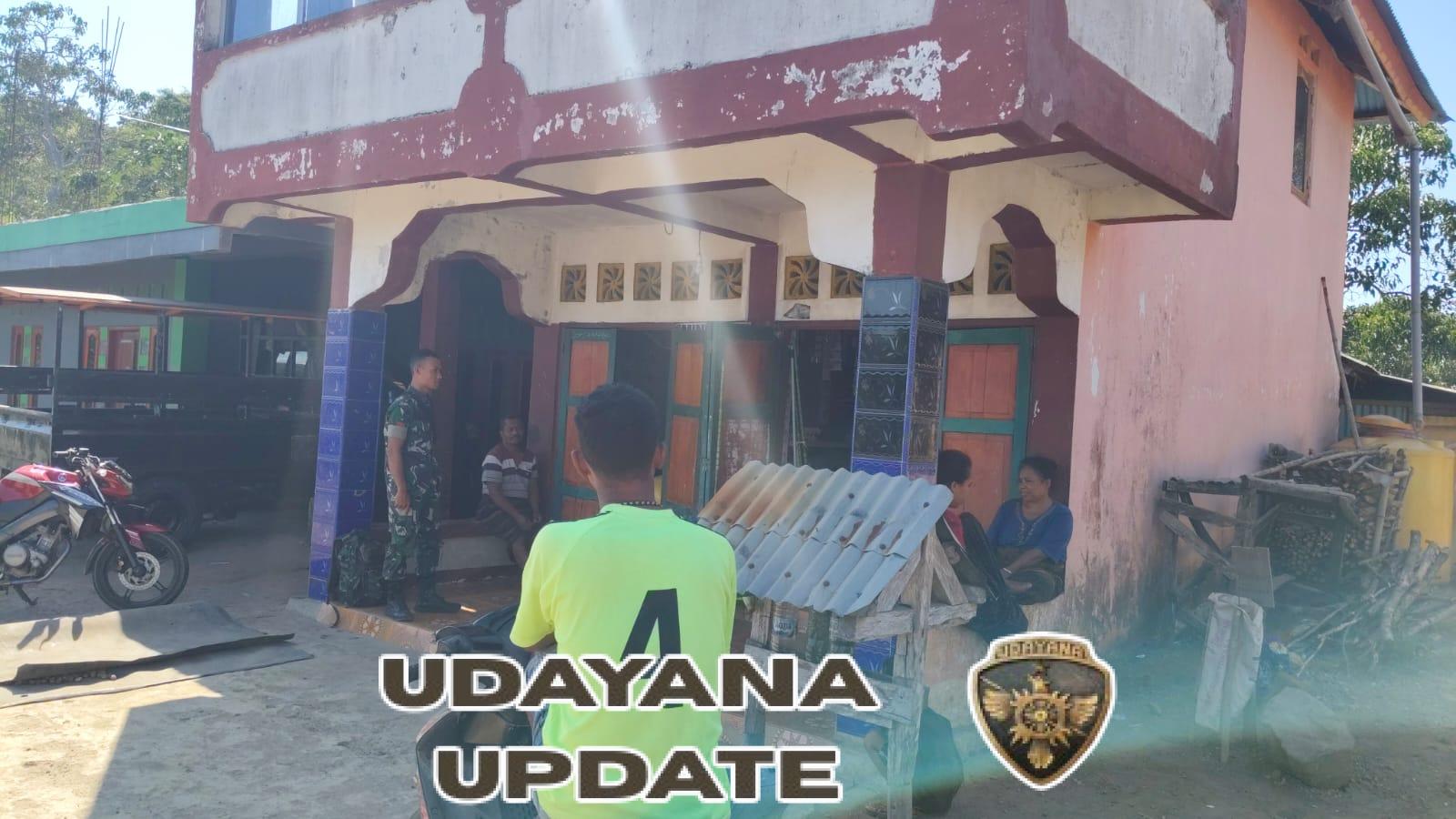 Babinsa Koramil 1602-04/Maurole Gelar Komsos dan Pamwil di Wilayah Binaan