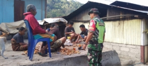 TNI AD Bersama Masyarakat, Babinsa Kodim 1602-02/Wolowaru Gelar Pamwil di Fatamari