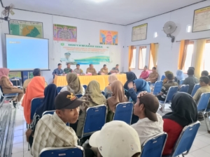 Musdes Desa Berora Berjalan Lancar, Babinsa Ajak Warga Aktif Kawal Pembangunan