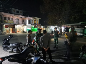 Sinergi TNI-Polri, Patroli Malam di Lombok Timur Ciptakan Situasi Kondusif
