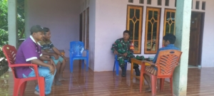 Cegah Curnak, Babinsa Koramil 04/Tabundung Imbau Masyarakat Aktifkan Kembali Poskamling