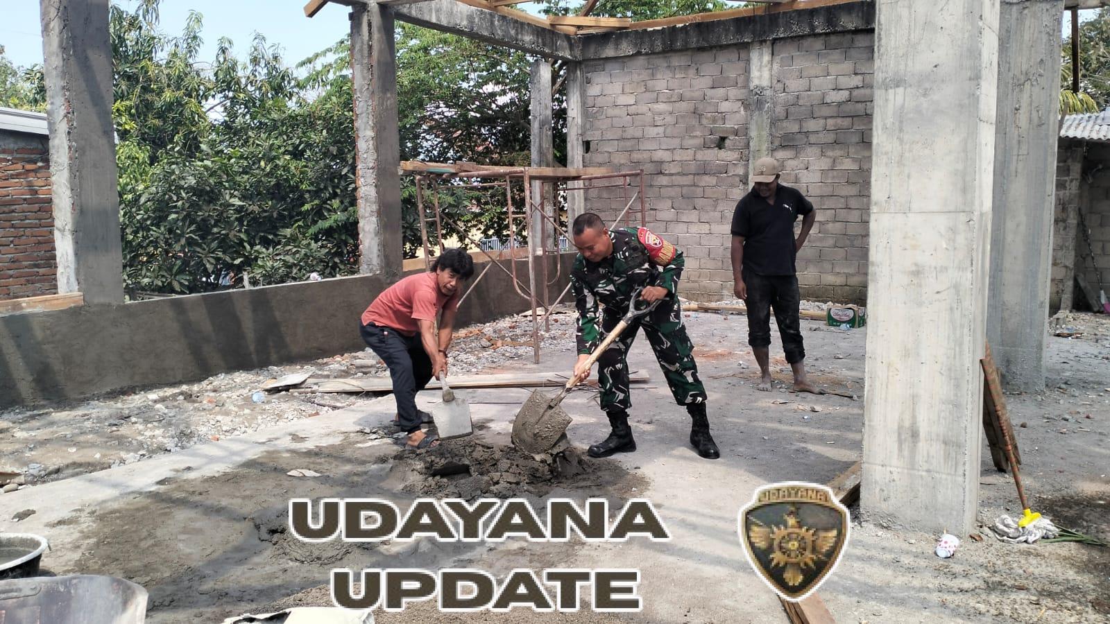 Babinsa Sorisakolo Perkuat Komsos, Warga Antusias Gotong Royong di Masjid