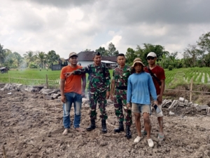 Danramil Penebel Bersama Babinsa Pastikan Kesiapan Pembangunan SPPG Mitra MBG