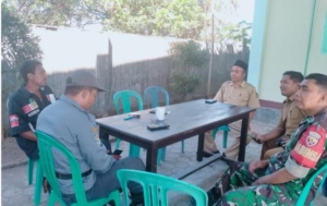 Aktivitas Warga Desa Peringgasela Timur Tetap Normal Setelah Aksi Demo