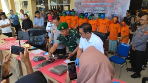 Kodim 1620/Loteng dan Polres Lombok Tengah Musnahkan Narkoba Demi Masa Depan Generasi Muda