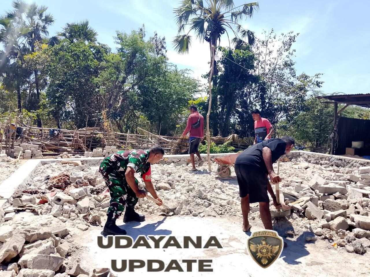 Babinsa Koramil 1627 Hadir di Tengah Warga Desa Faifua Melalui Komsos