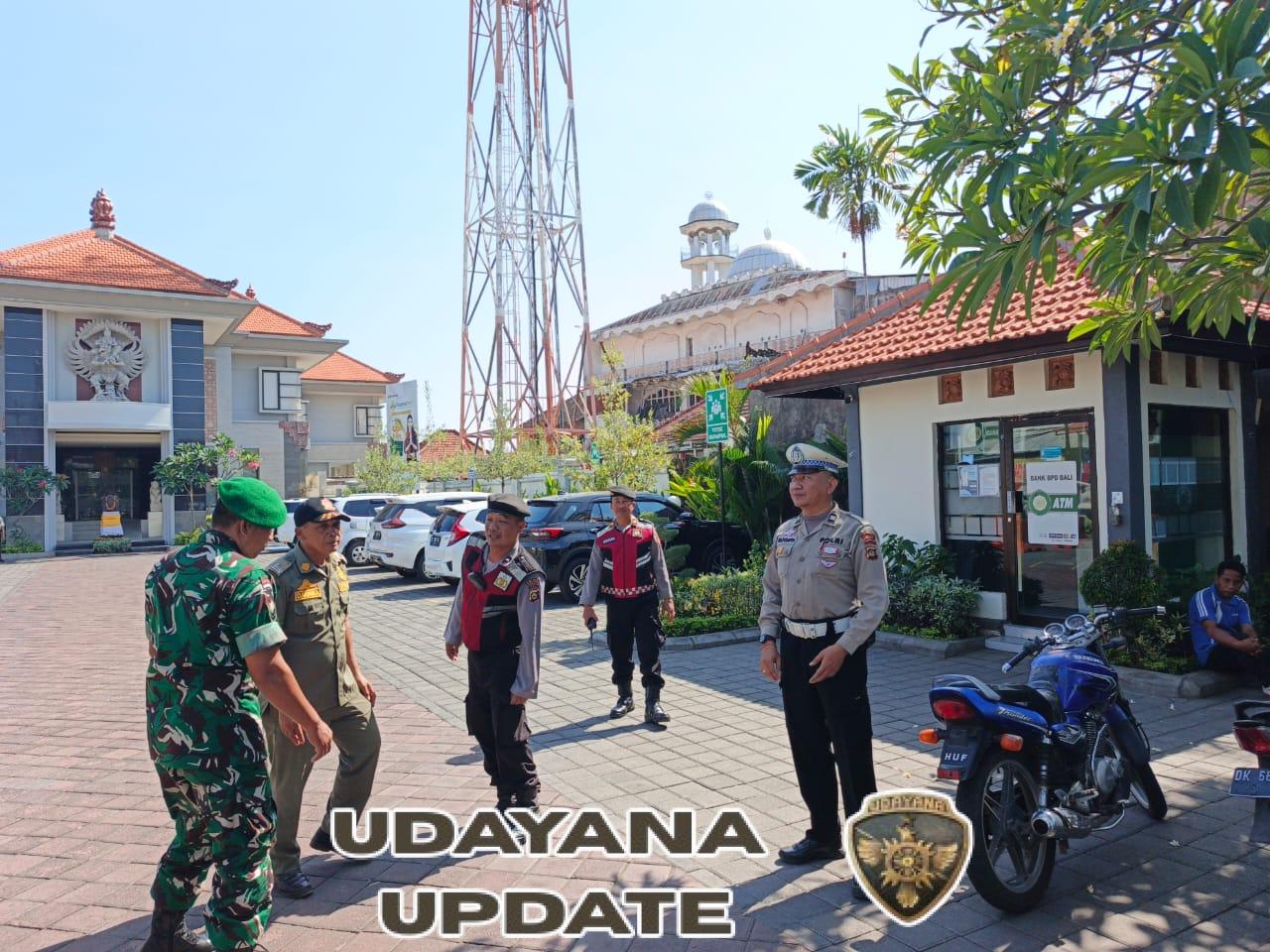 Muspika Seririt Gelar Patroli Gabungan, Kamtibmas Terjaga Kondusif