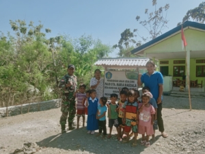 Berikan Bimbingan Belajar, Satgaster Pos Halibete II Ciptakan Generasi Muda Yang Handal