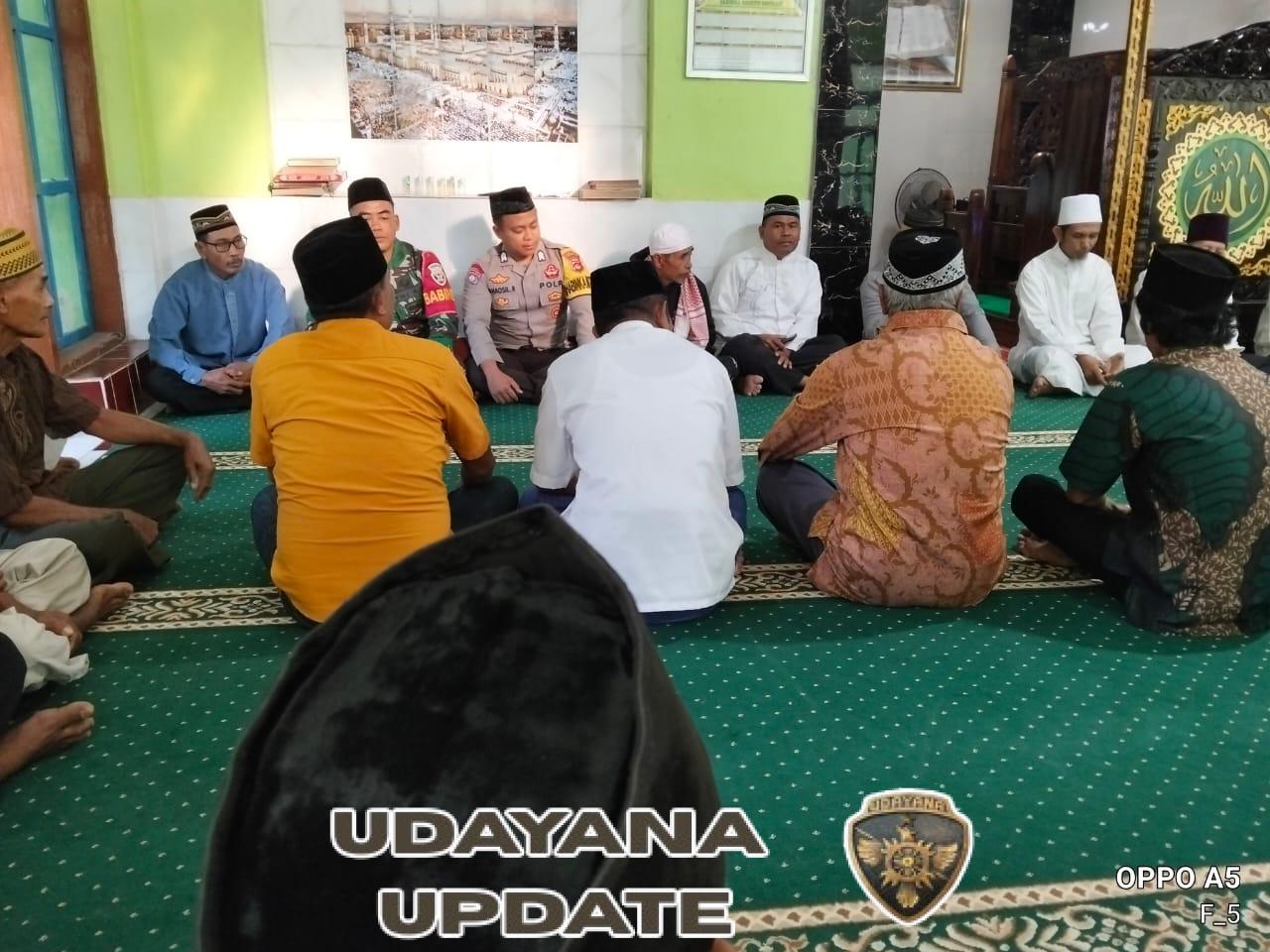 Babinsa Desa Seran Hadiri dan Amankan Peringatan Maulid Nabi Muhammad SAW 1447 H