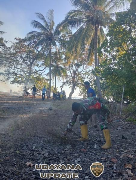 Babinsa Kodim 1602/Ende Sambangi Warga untuk Jaga Stabilitas Keamanan Desa