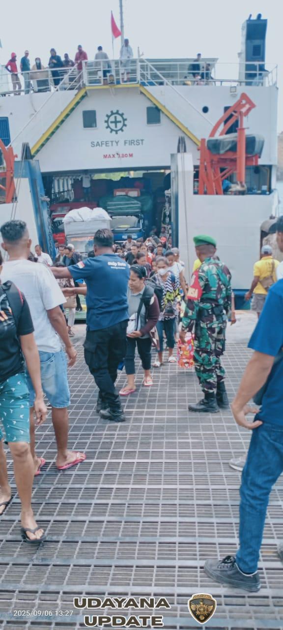 Babinsa Koramil 1627-02 Amankan Kapal Fery Cakalang 2 di Pelabuhan Pantai Baru