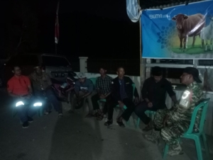 Babinsa Koramil 1628-05/Jereweh Laksanakan Patroli Malam Demi Kamtibmas Kondusif