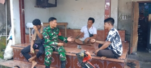 Babinsa Banjarangkan Gencarkan Komsos  Jalin Kedekatan dengan Masyarakat