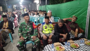 Babinsa Desa Banjar Anyar Serka Fathol Bari Hadiri Acara Maulid Nabi di Yayasan Al-Hijrah